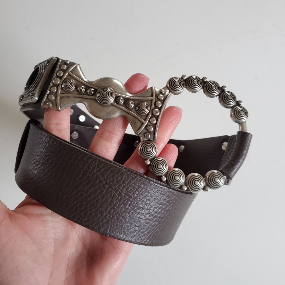 Chicos Brown Adjustable Leather Statement Belt Si… - image 1